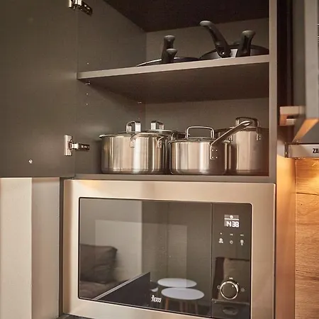 Central Apartment *